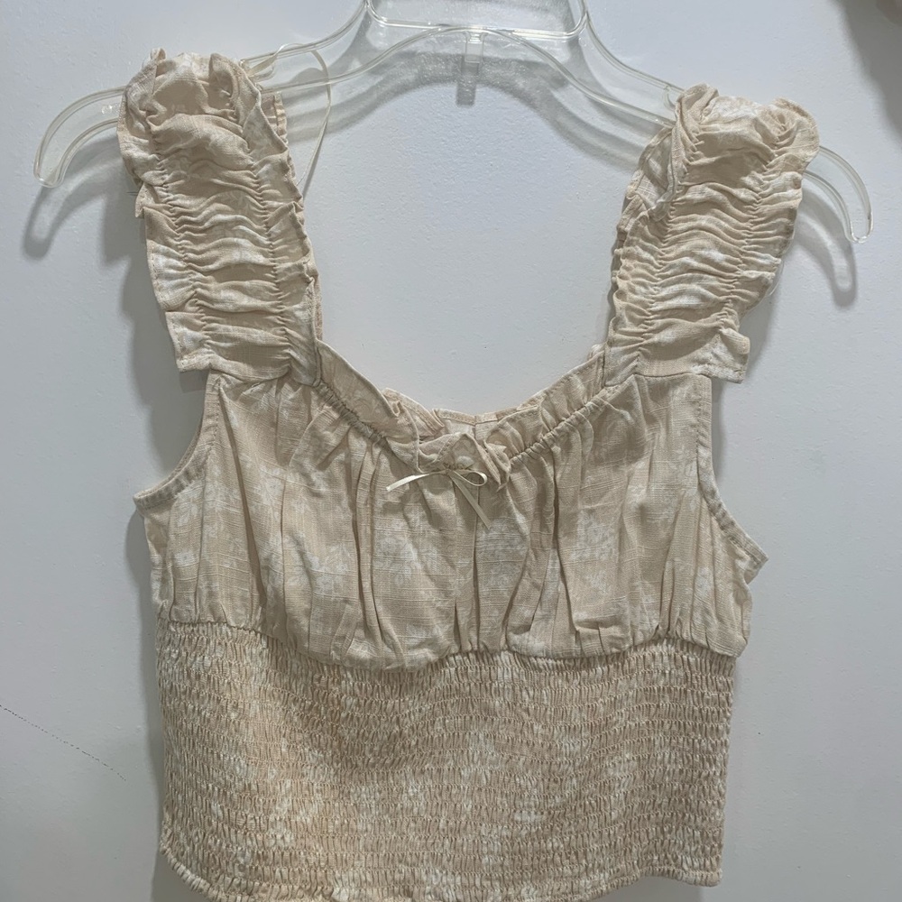 NWT Love Tree Cream Ruffled Crop Top